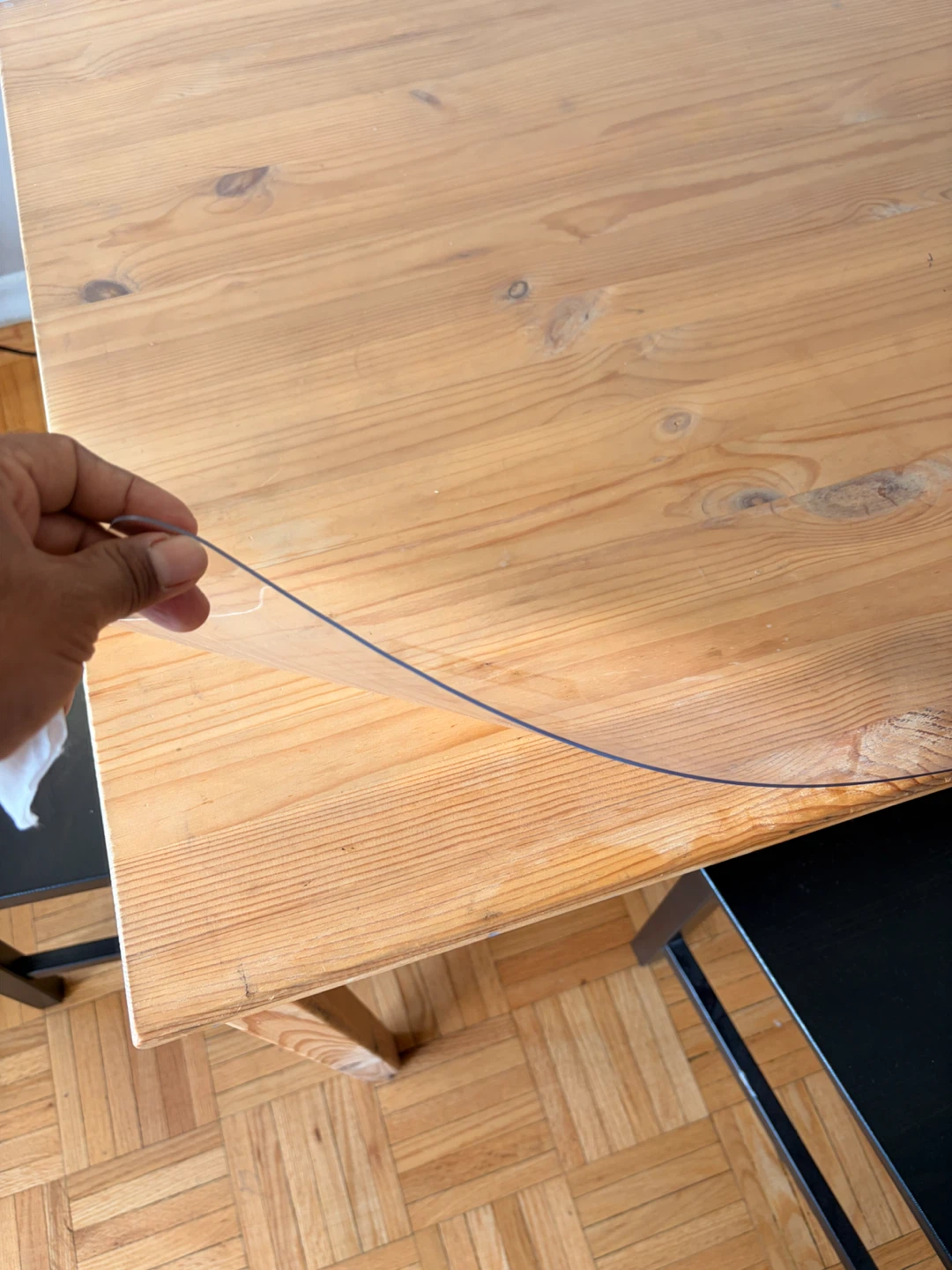 Ikea Table & 4 chairs - photo 2