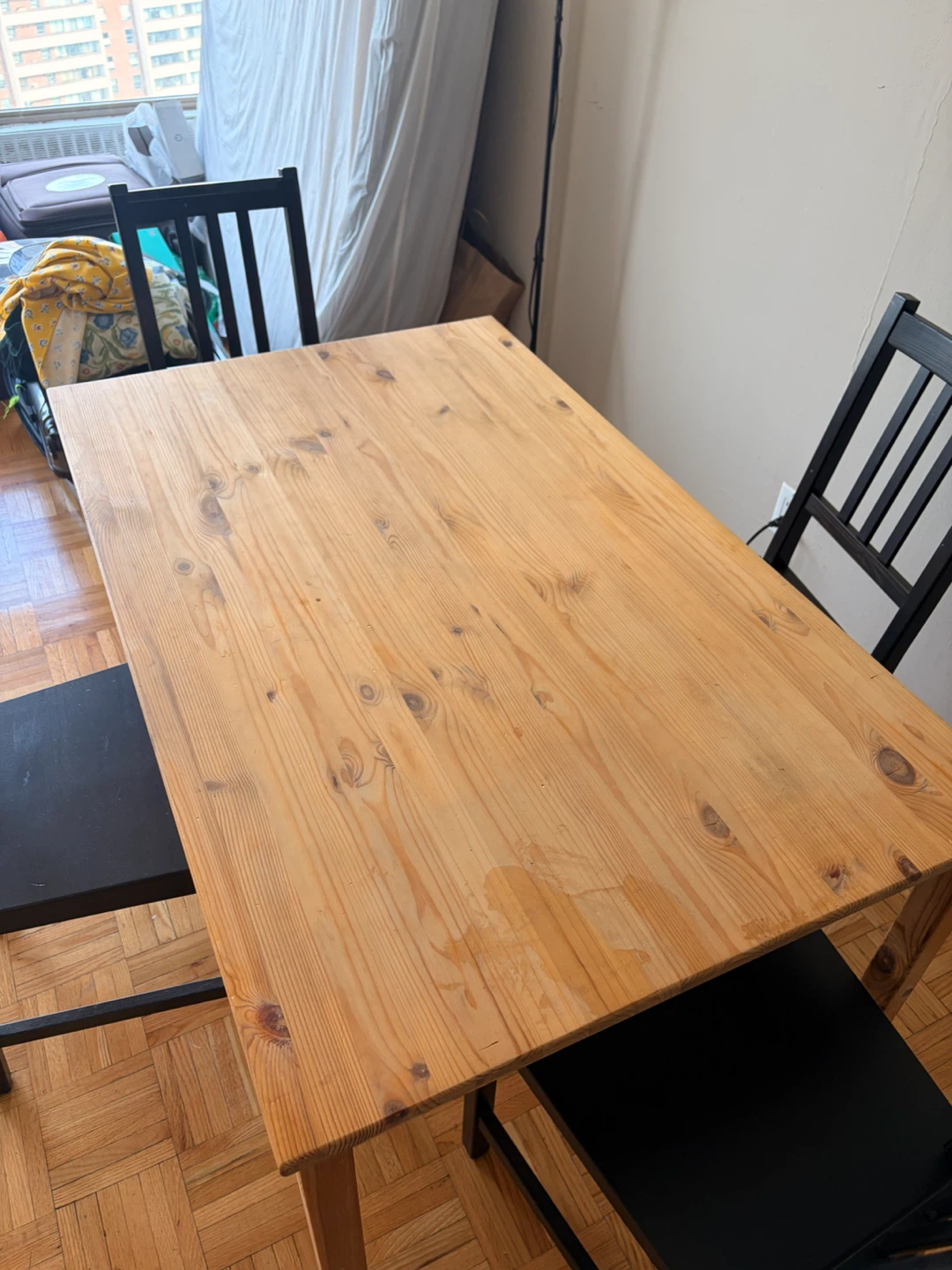 Ikea Table & 4 chairs - photo 4