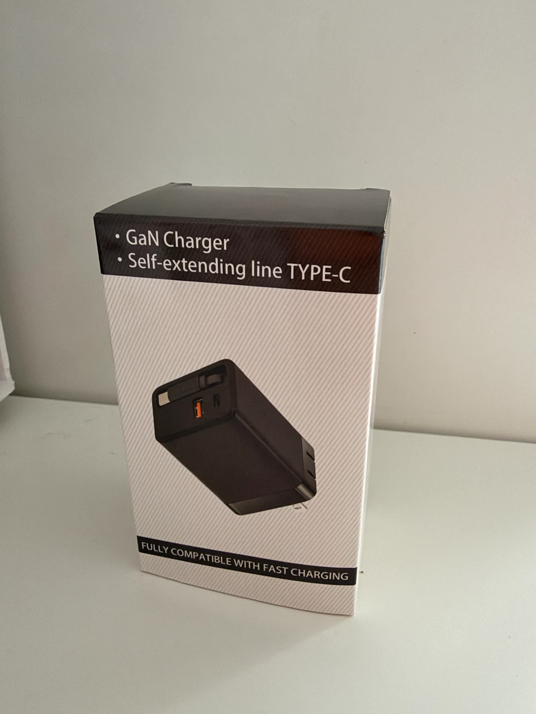 65W GaN Charger with Type-C cable - photo 2