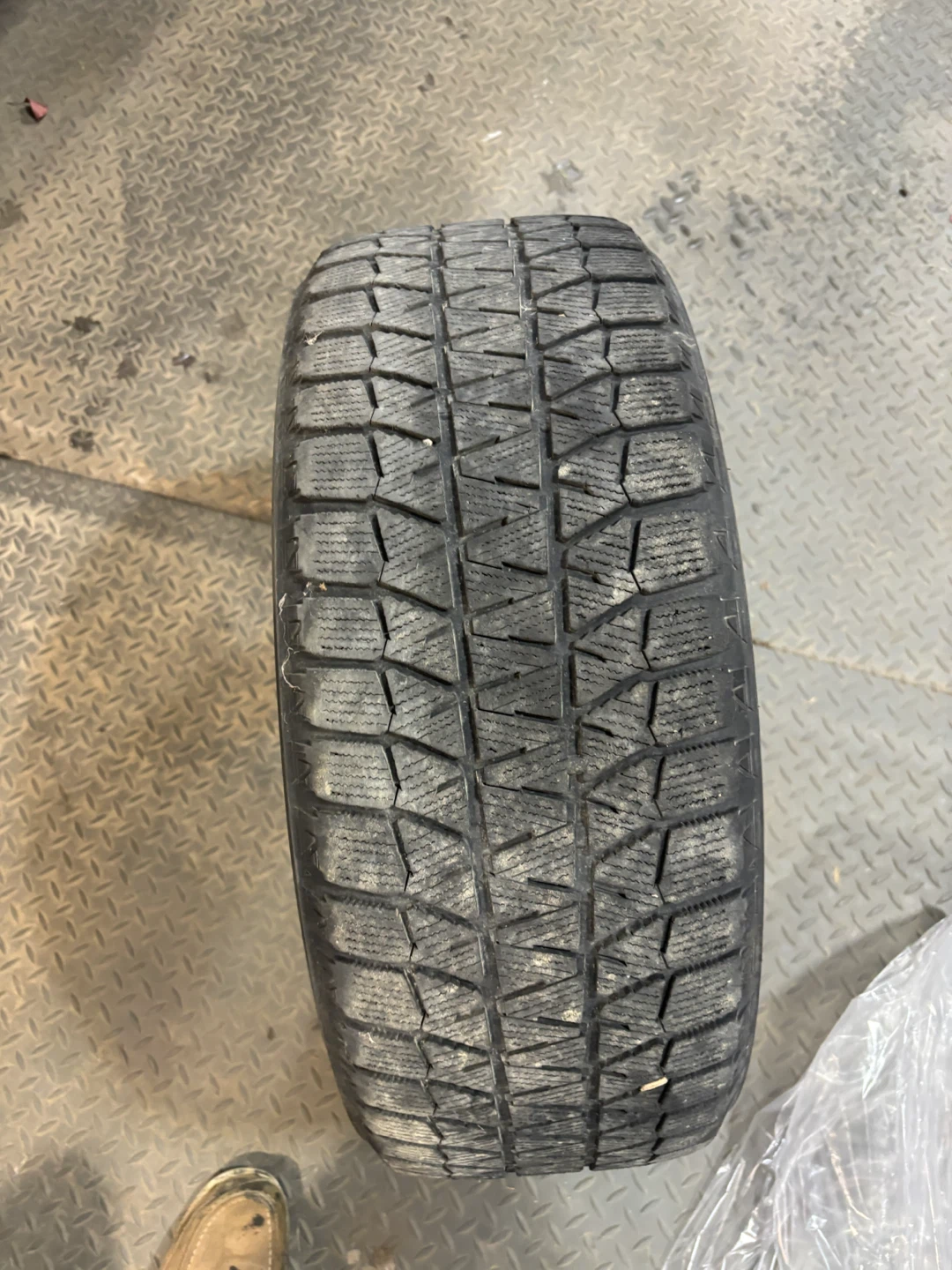 Winter tires Bridgestone Blizzak WS80Z Winter Tire 205/55R16 - photo 3