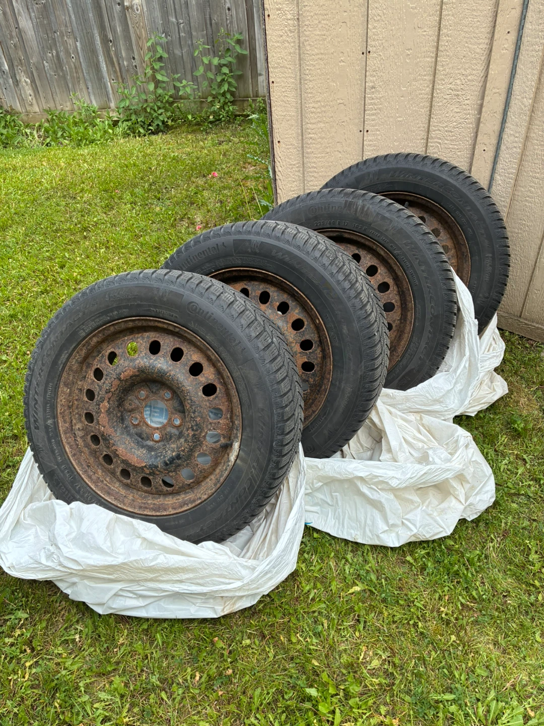 Continental Winter Tires 225/60R17