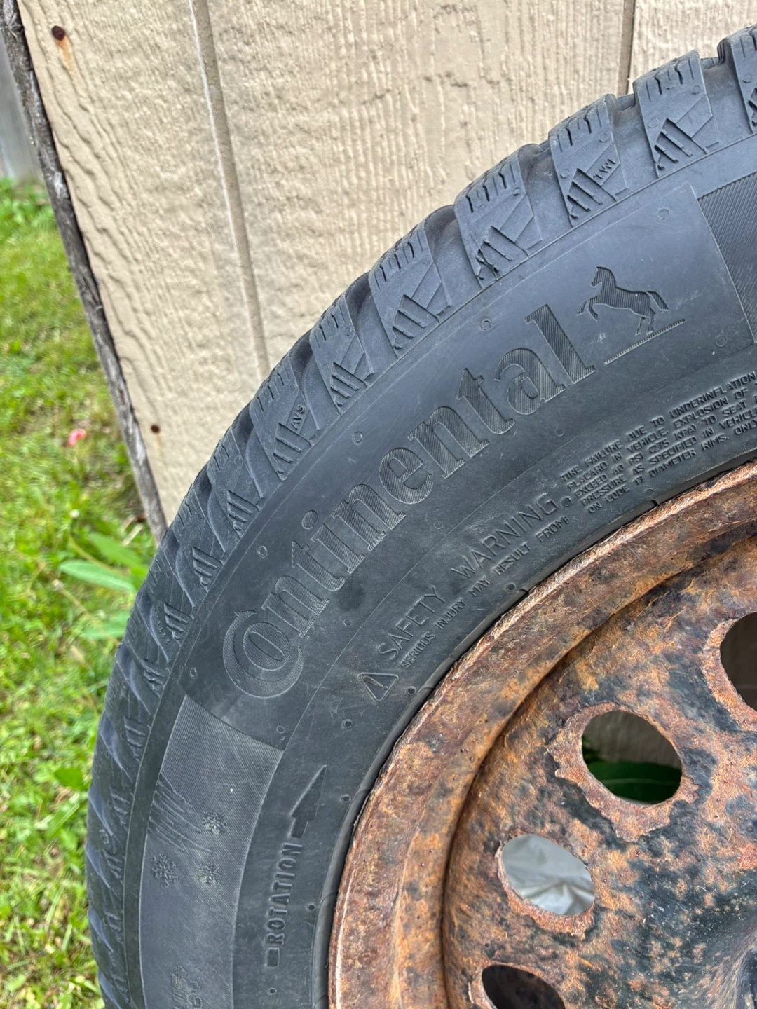 Continental Winter Tires 225/60R17 - photo 5