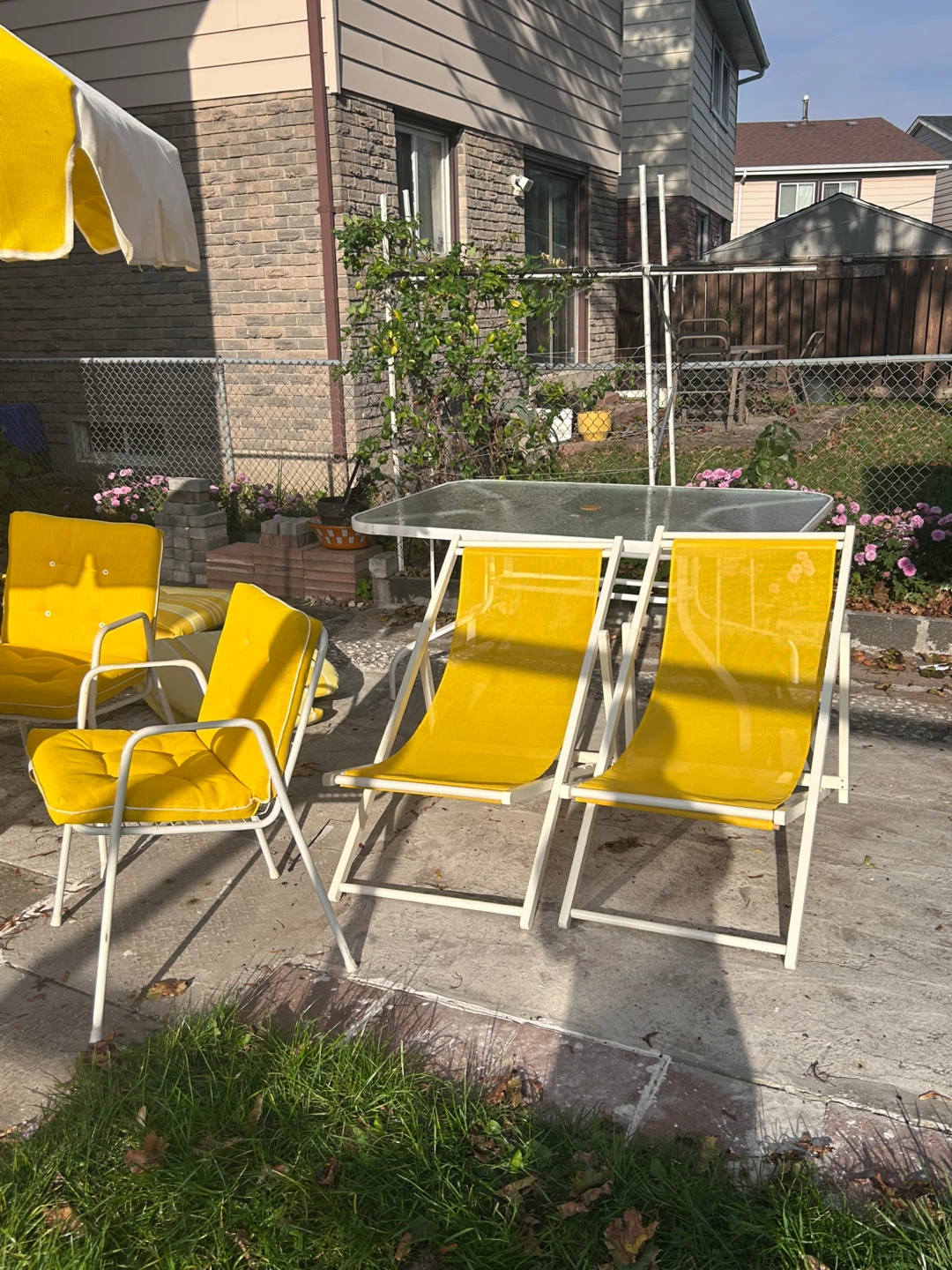 Yellow Patio Furniture Set - photo 5