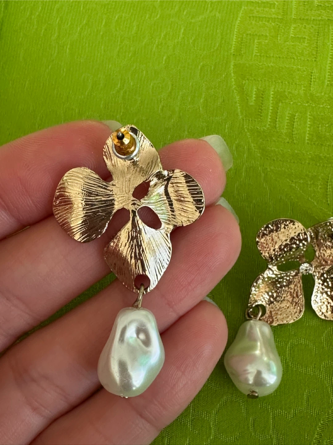 MNG Gold-tone flower and faux pearl drop earrings - photo 2