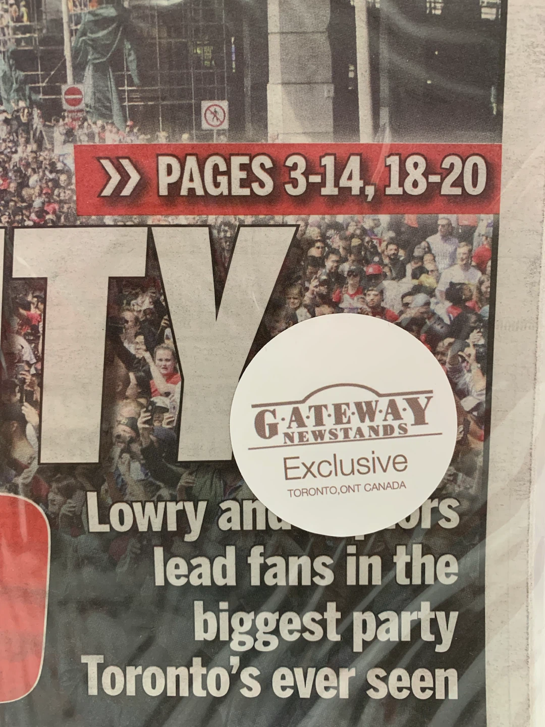 Toronto Sun Raptors Collector's Edition Newspaper - photo 4