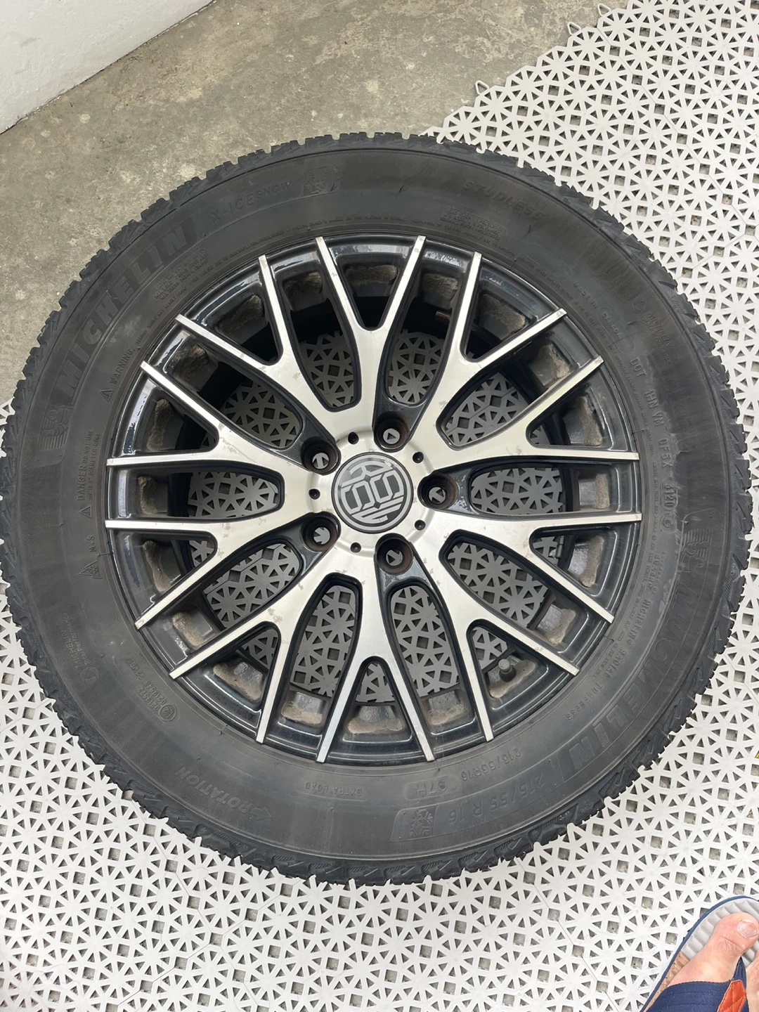 Michelin X-ICE Winter Tires set with rim 215/55R16 – Honda Civic