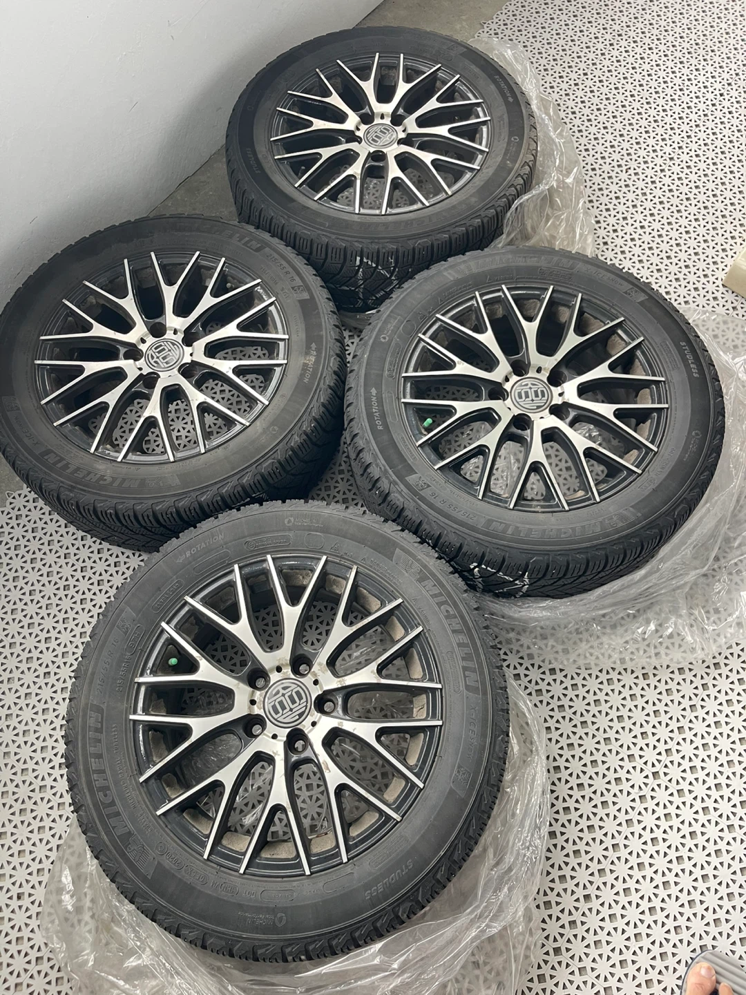 Michelin X-ICE Winter Tires set with rim 215/55R16 – Honda Civic - photo 2