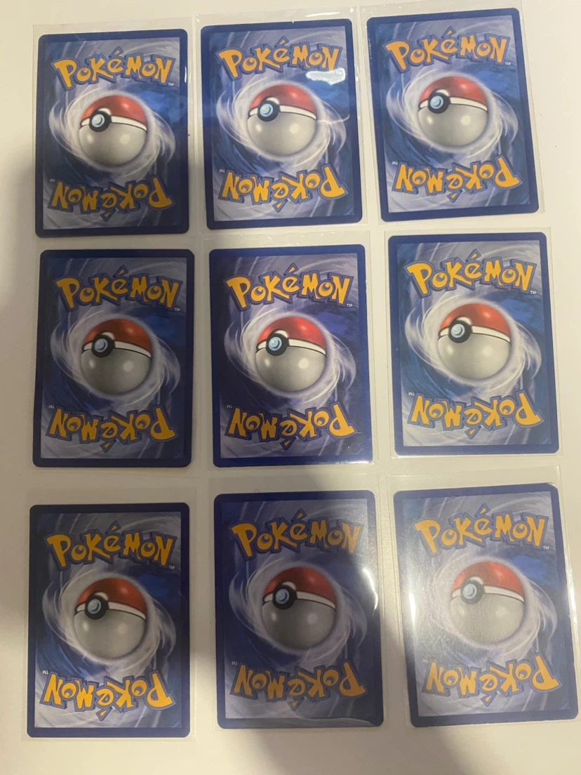 Pokémon Pikachu Cards Bundle - photo 2