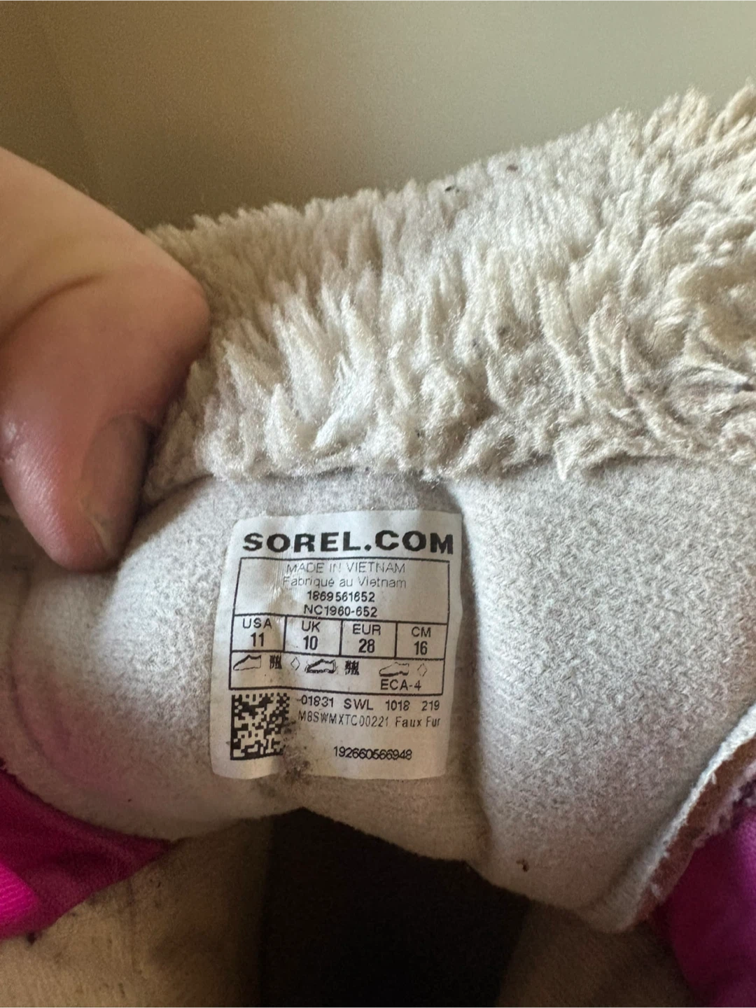 Sorel Winter Boots Pink Size 11 girls - photo 3