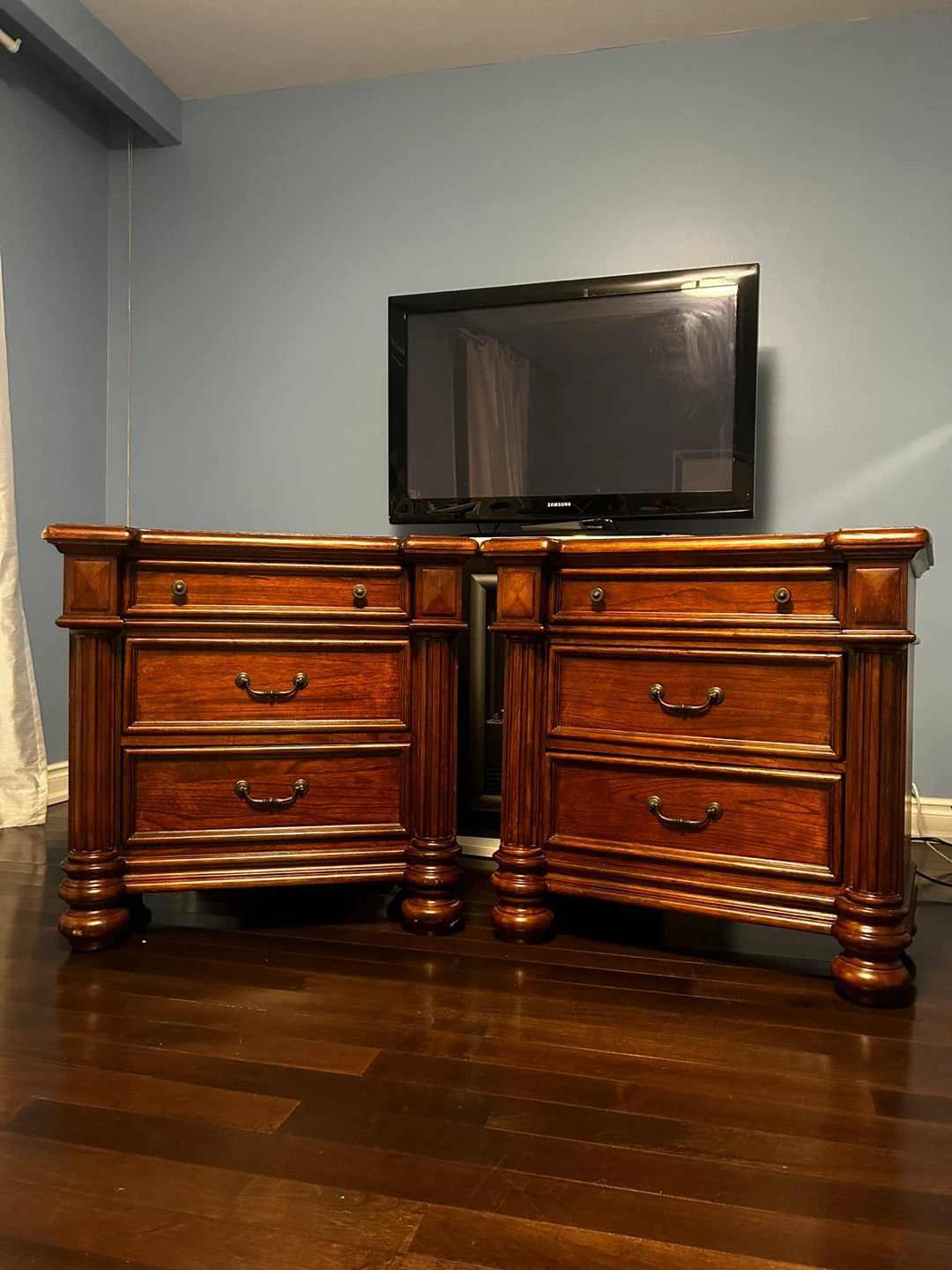 Set of Two Wooden Nightstands