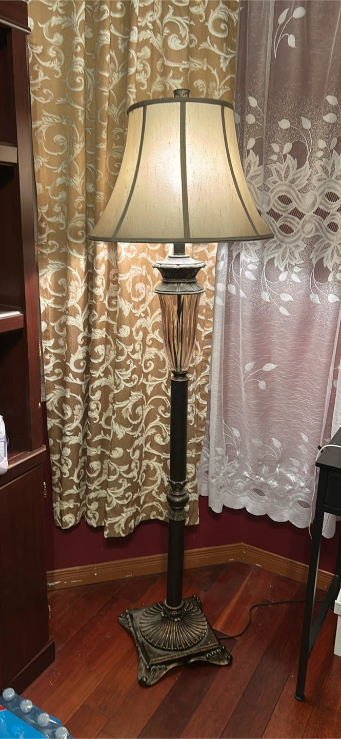 Standing Floor Lamp