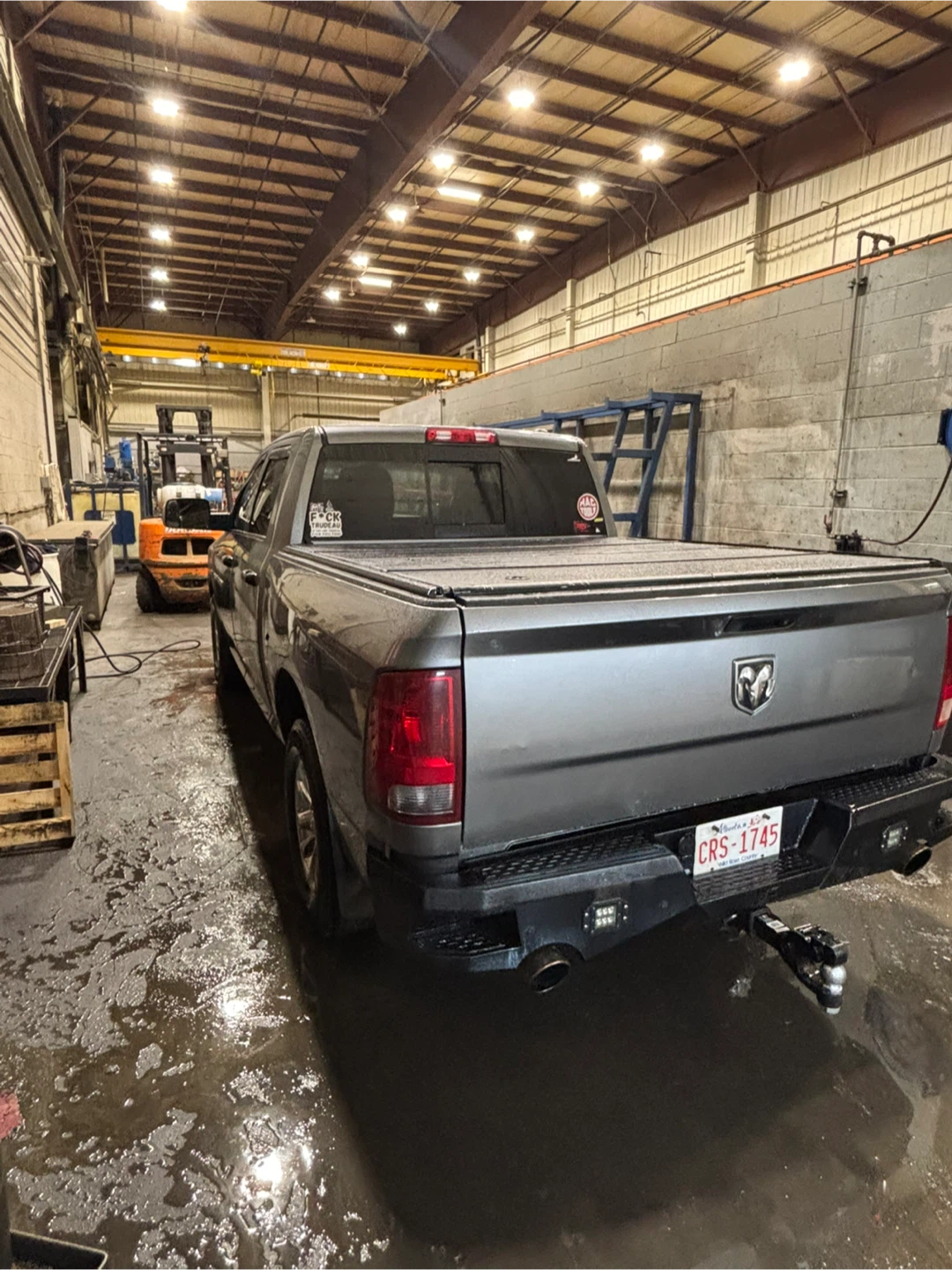 2011 Ram 1500 - photo 2
