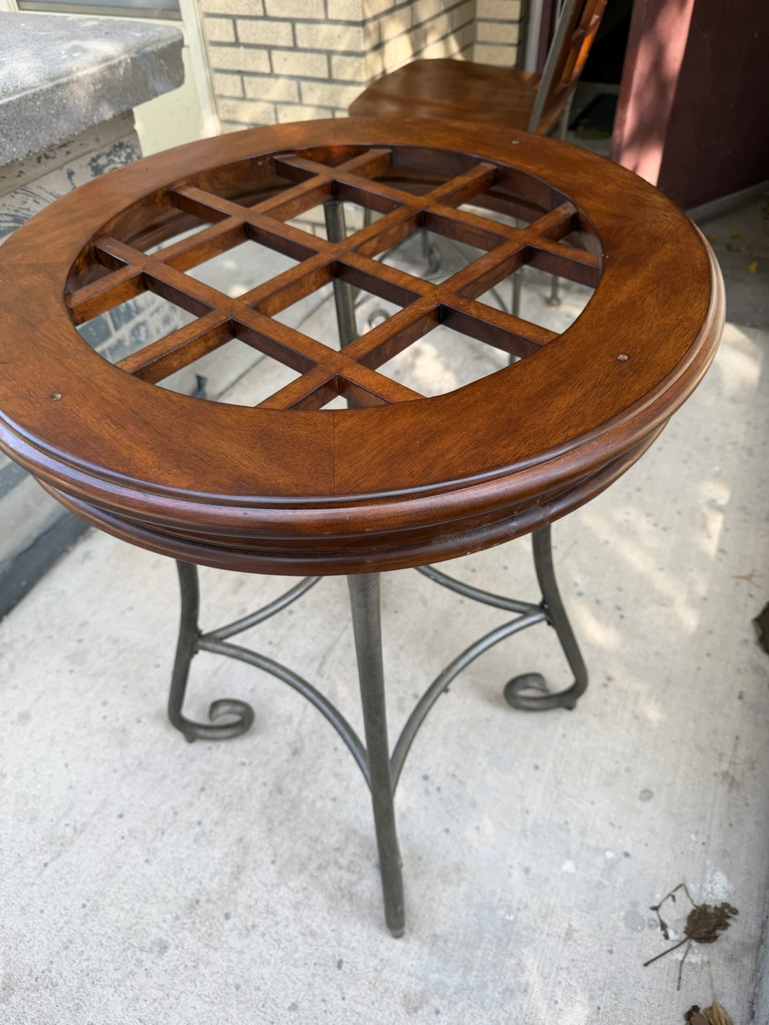 Bistro Table Set traditional, with Two Chairs - photo 5