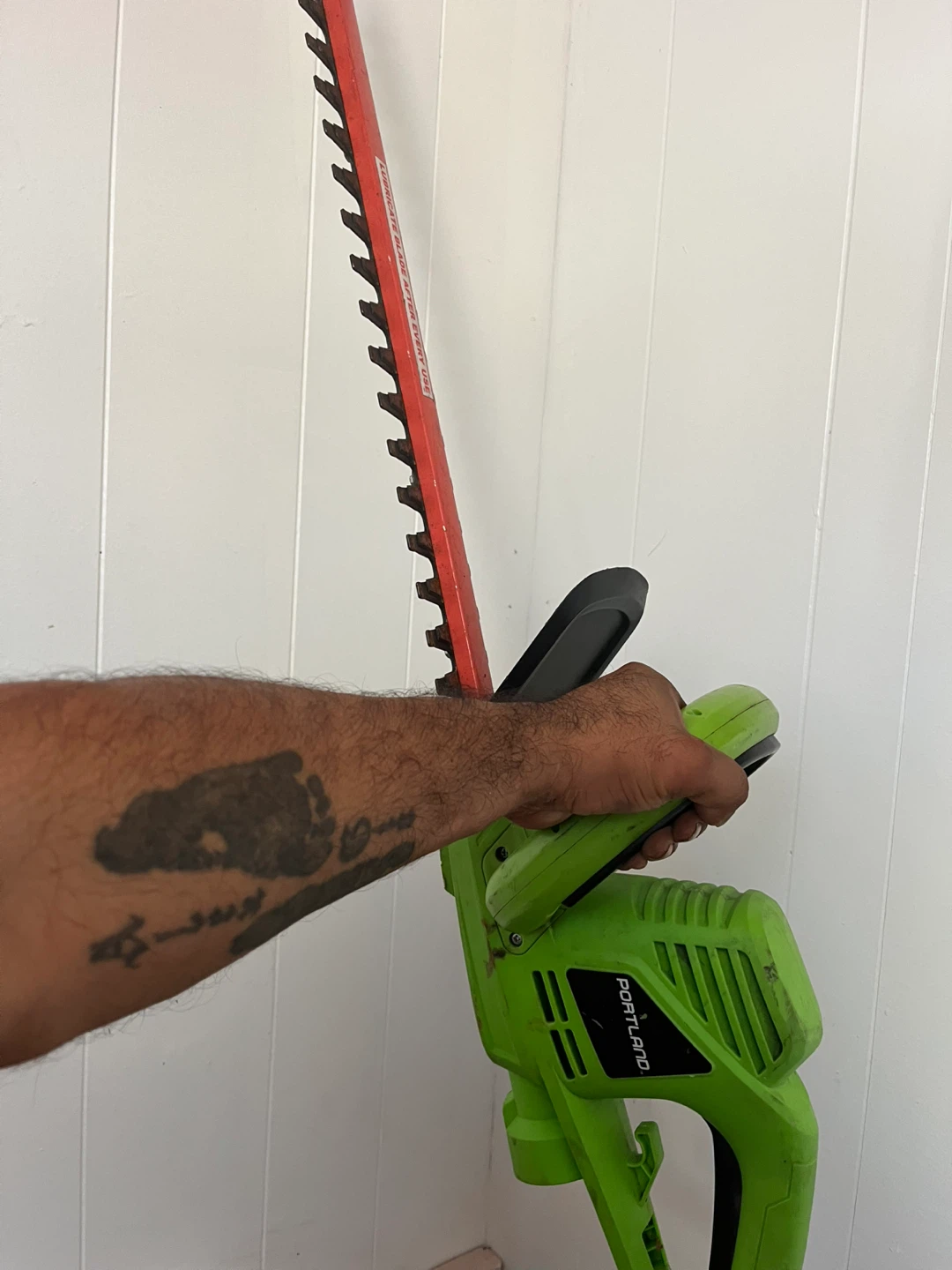 Portland Electric Hedge Trimmer