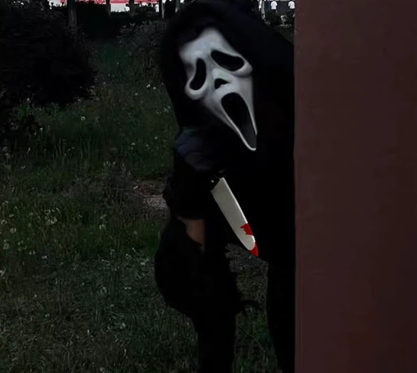 2-Piece Halloween Ghostface Mask and Knife Set - photo 2