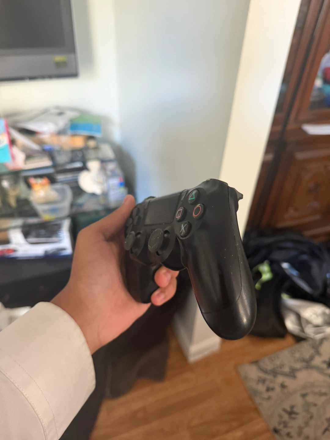 Sony PlayStation 4 DualShock 4 Wireless Controller - photo 2
