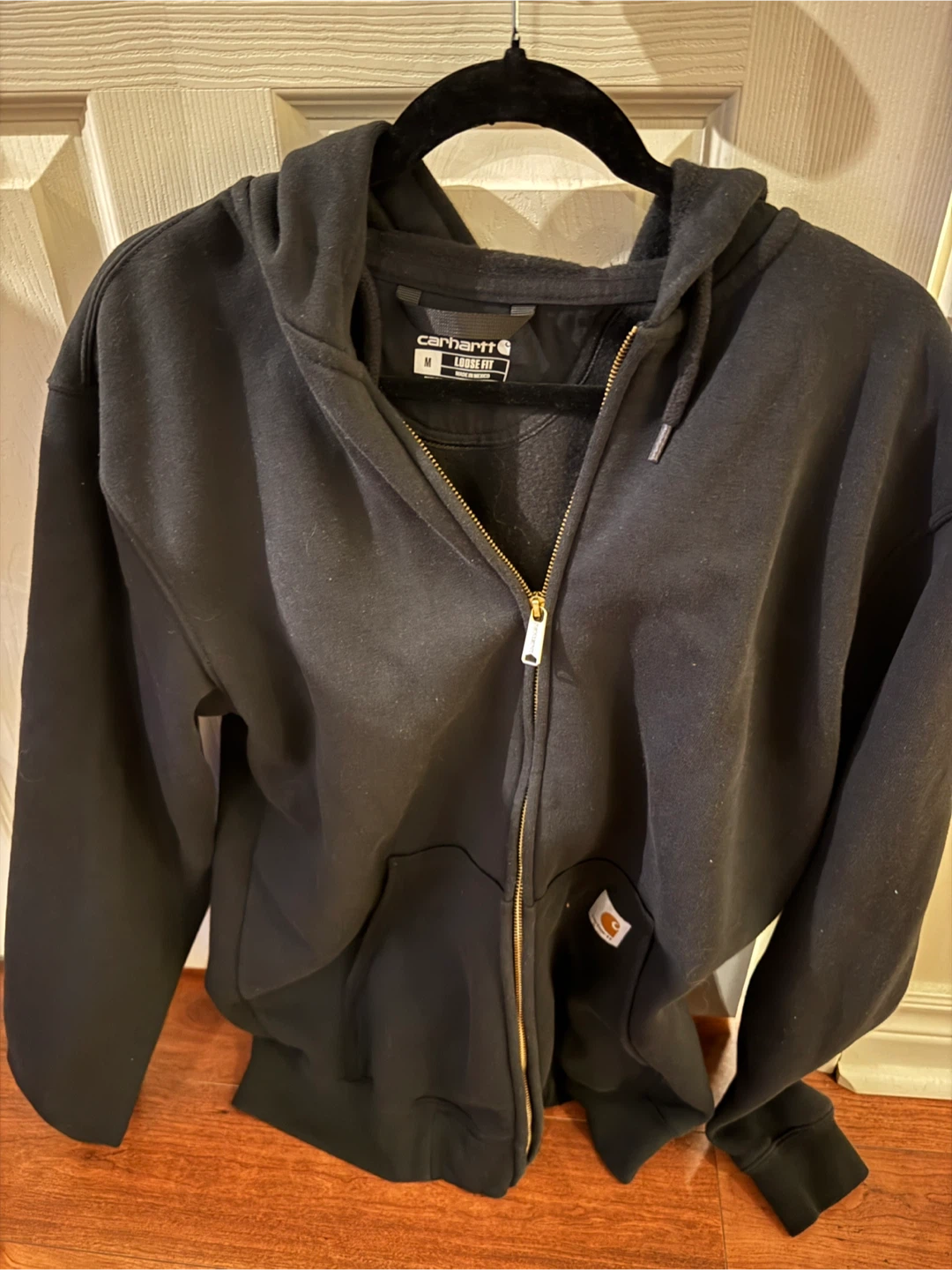 Men’s Medium Carhartt Black Loose Fit Zip-Up Hoodie