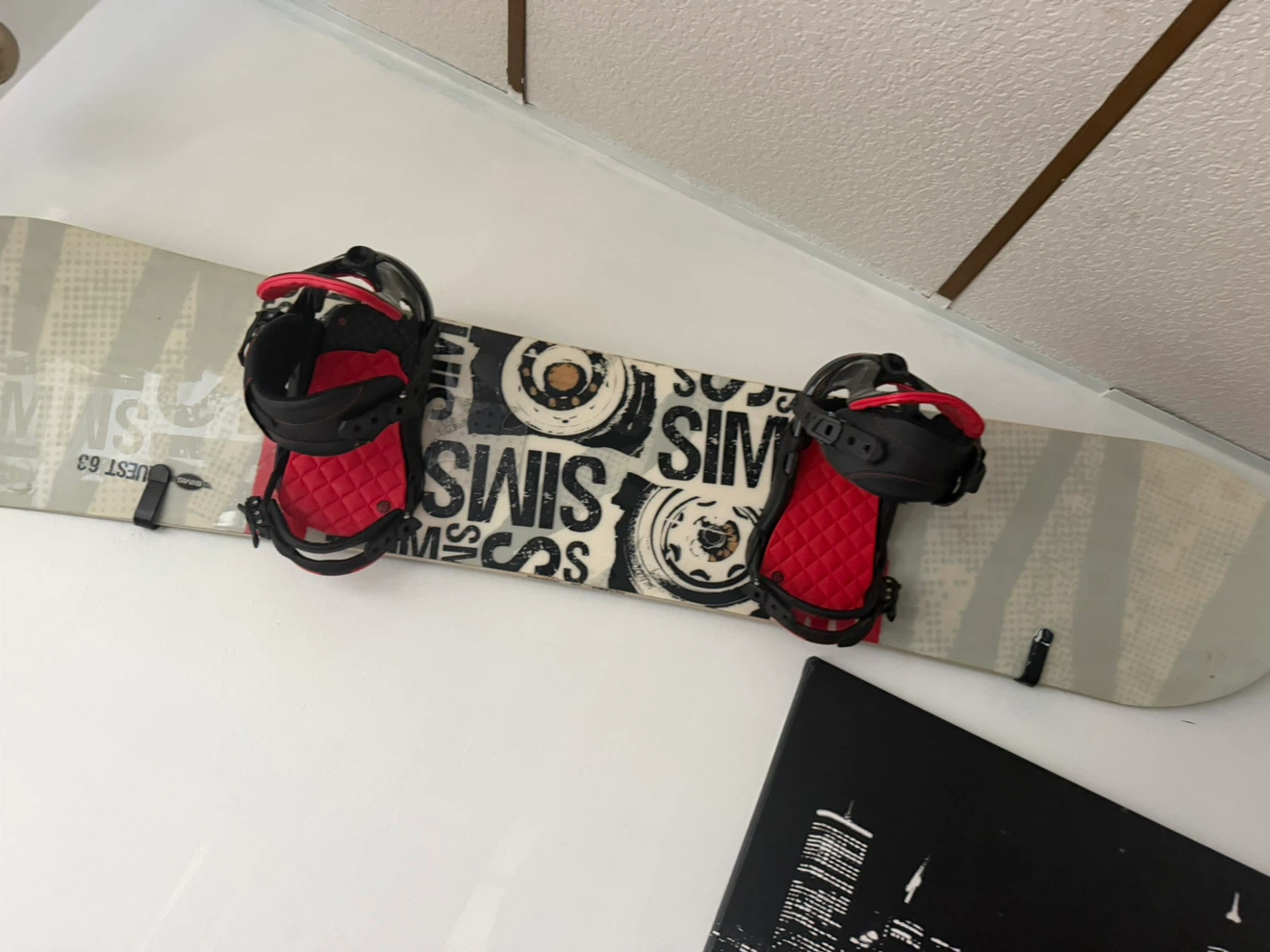 Sims Quest 63 Snowboard with Bindings - photo 2