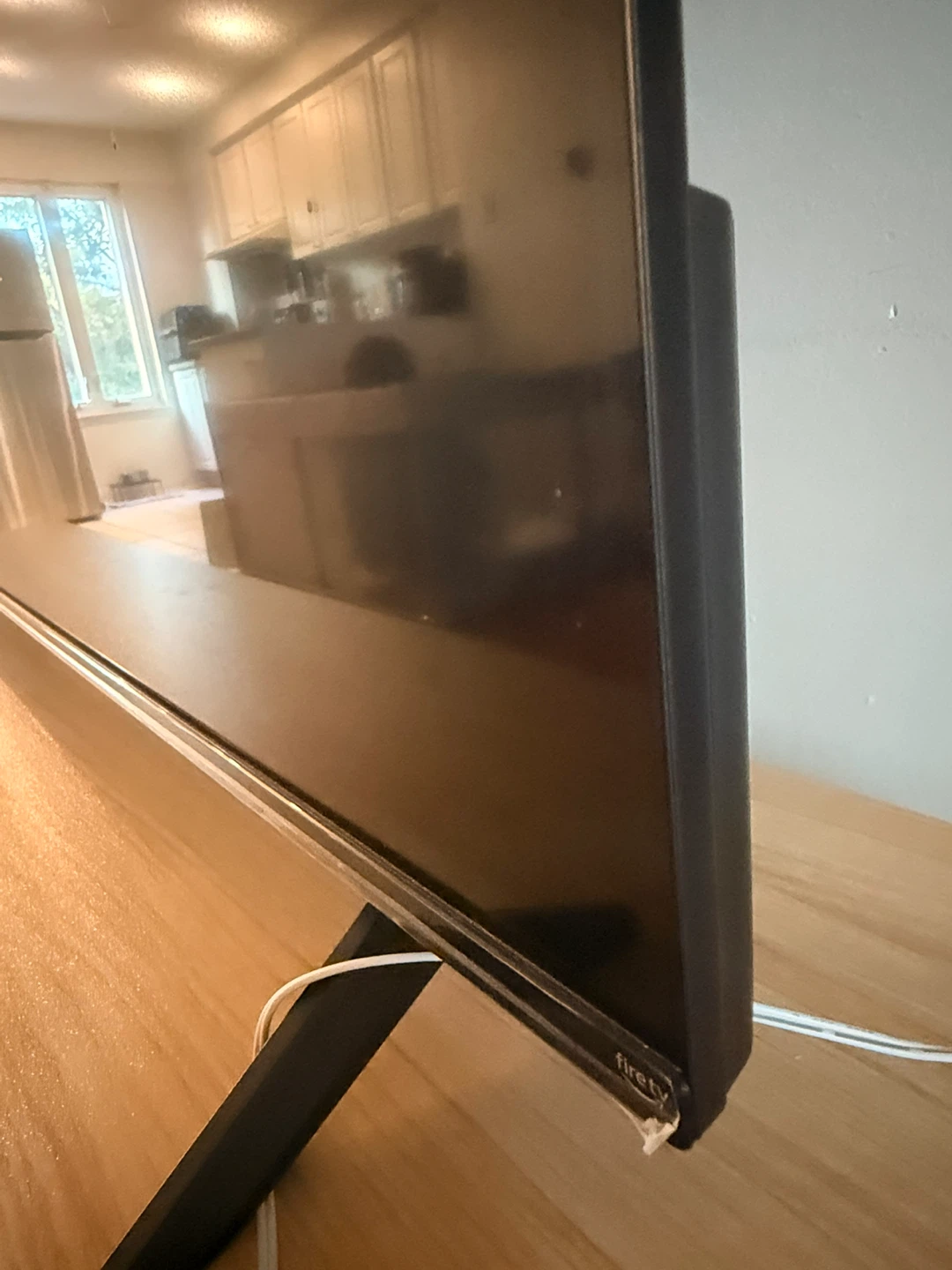 55” TCL Fire TV Q5-Class 4K UHD QLED, modelo 55Q550F-CA. - photo 2