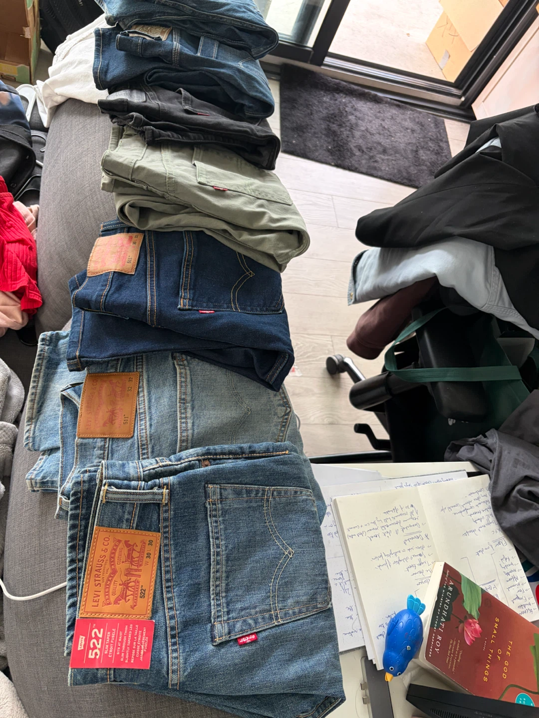 Levis bundle X 7 Denims