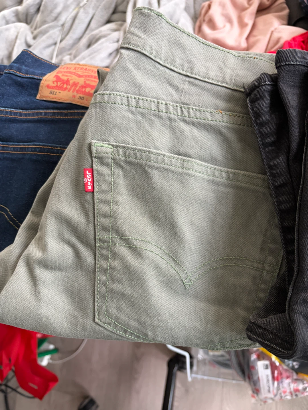 Levis bundle X 7 Denims - photo 5