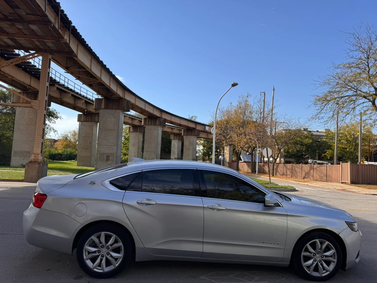 2016 CHEVY IMPALA LT - photo 2