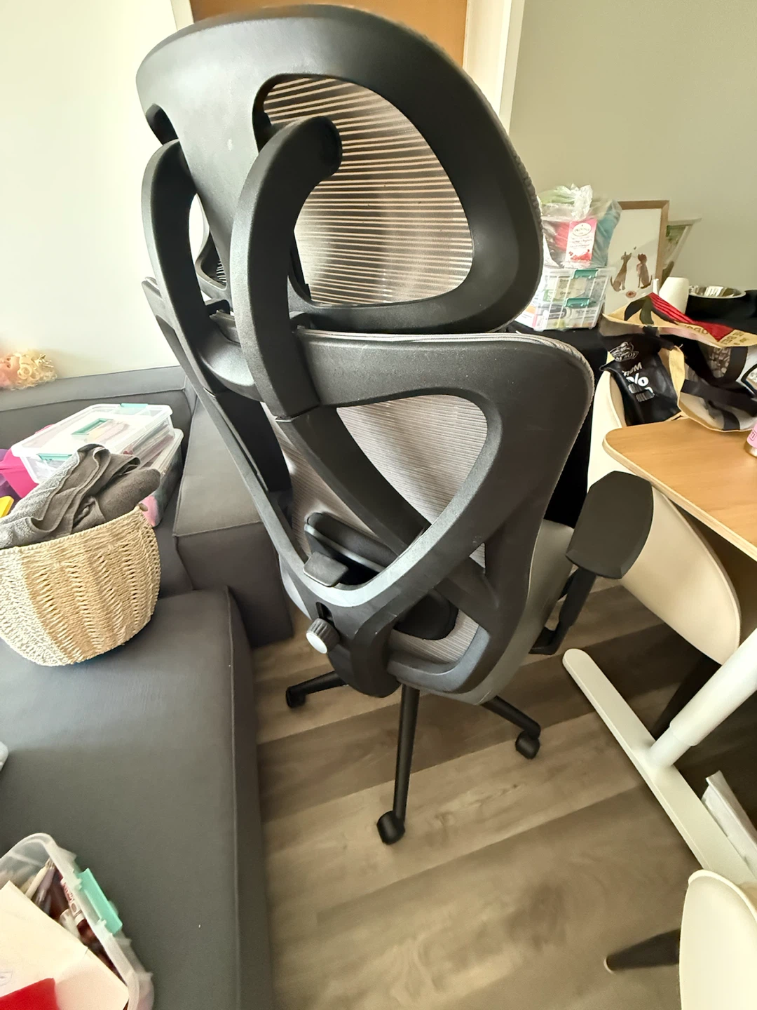 Ergonomic Office Chair with Headrest - photo 2