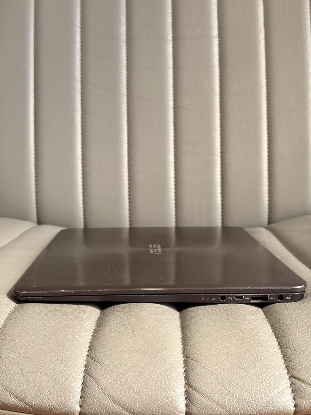 Laptop ASUS ZenBook Touch UX305C — m3 / 8GB / 256GB - photo 5