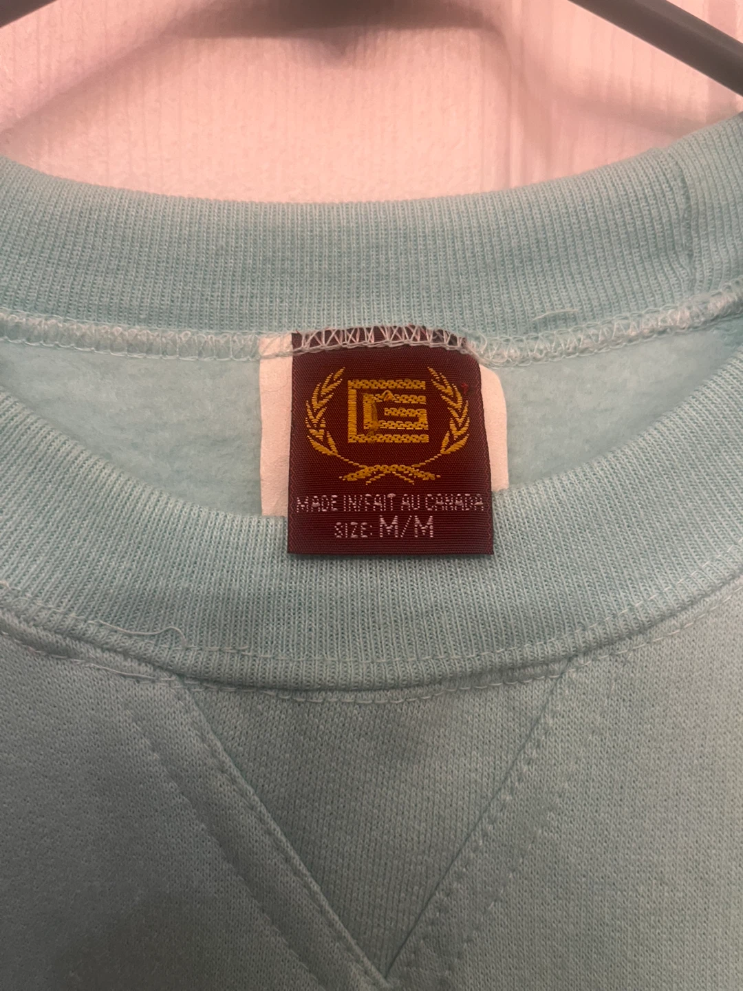 Central Garments Sweatshirt, Medium, Made in Canada - photo 2