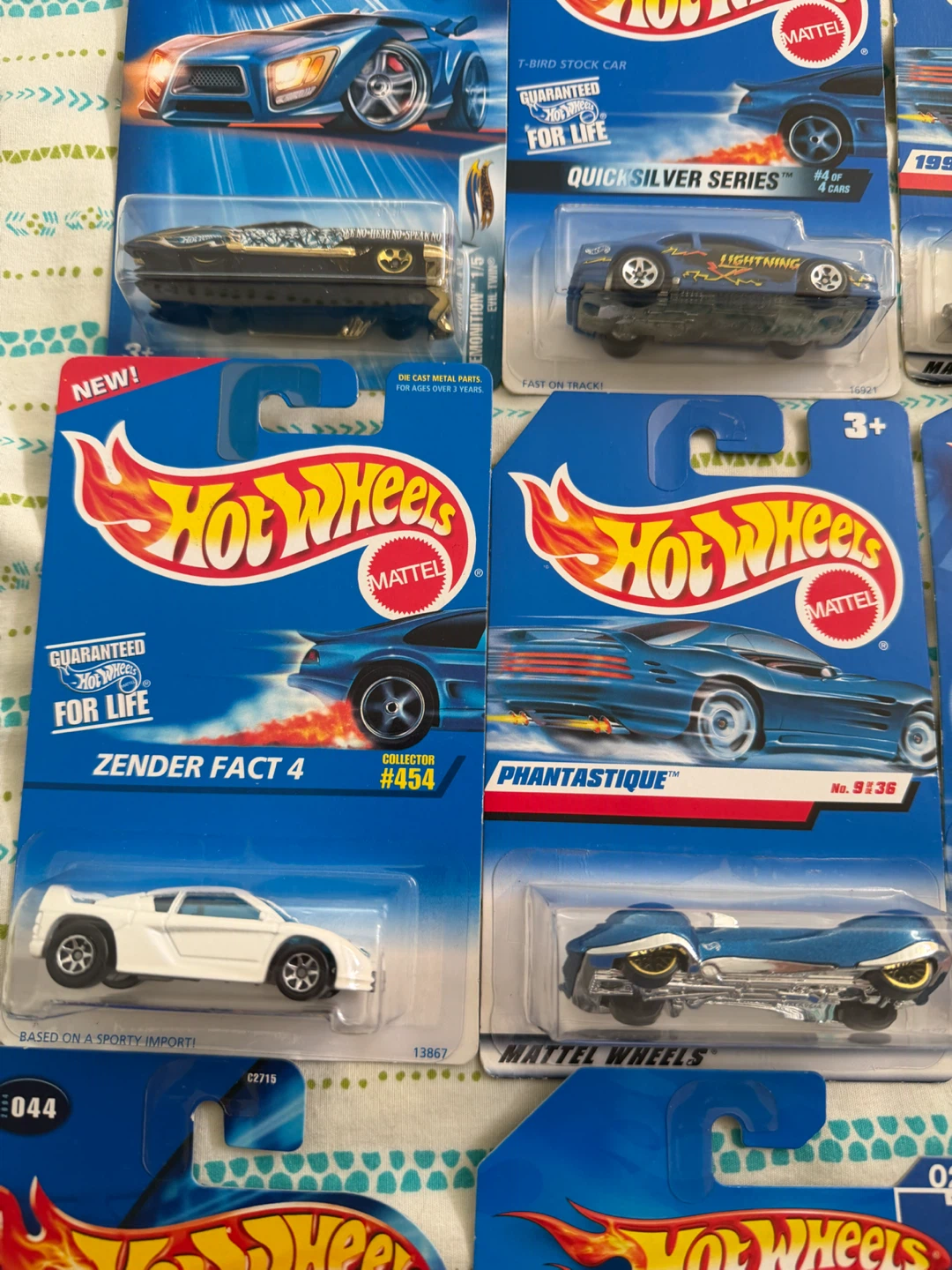 Collection of 12 Vintage Hot Wheels Die-Cast Cars - photo 3