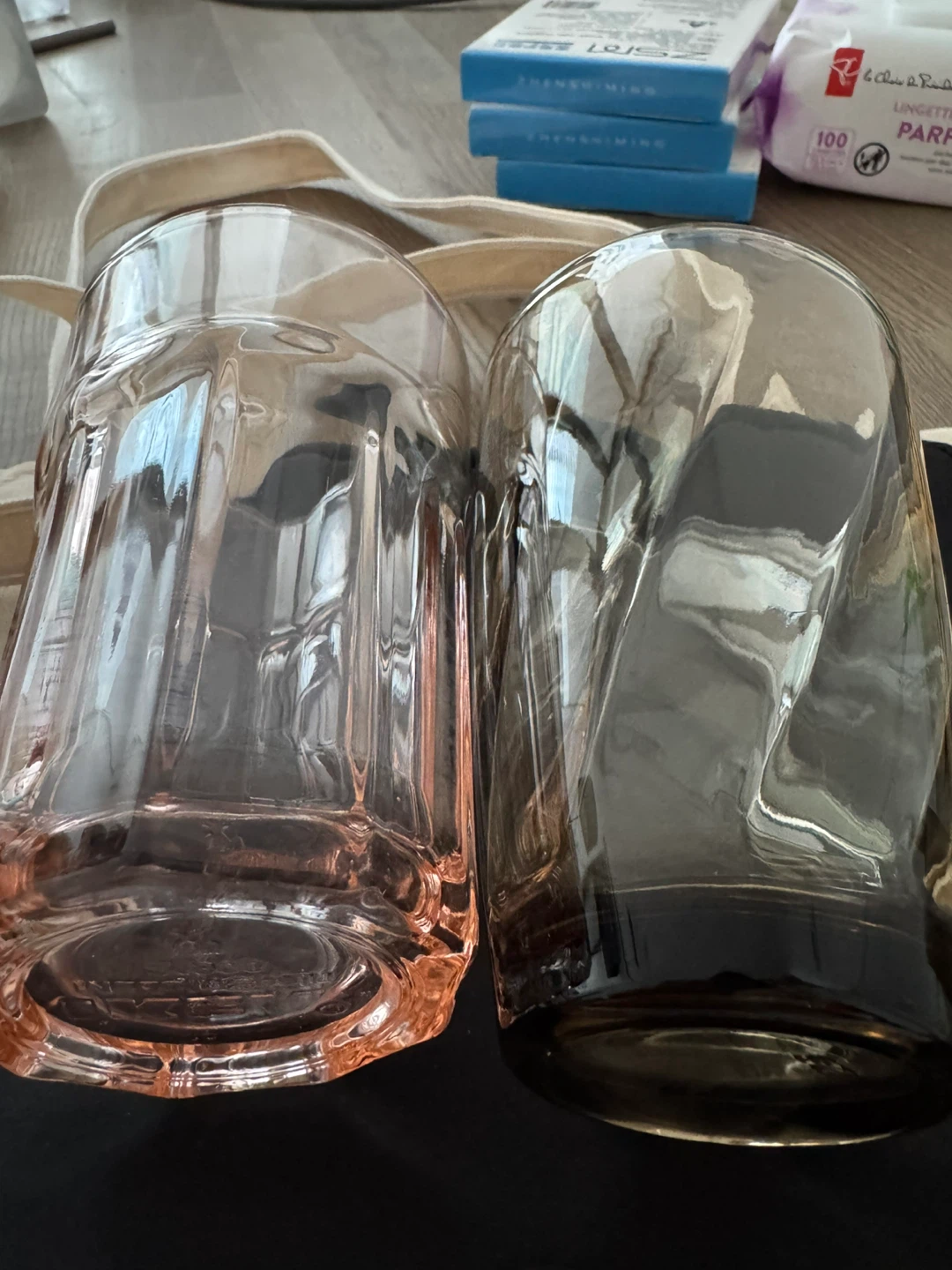 Stunning two-tone glass cup bundle - photo 2