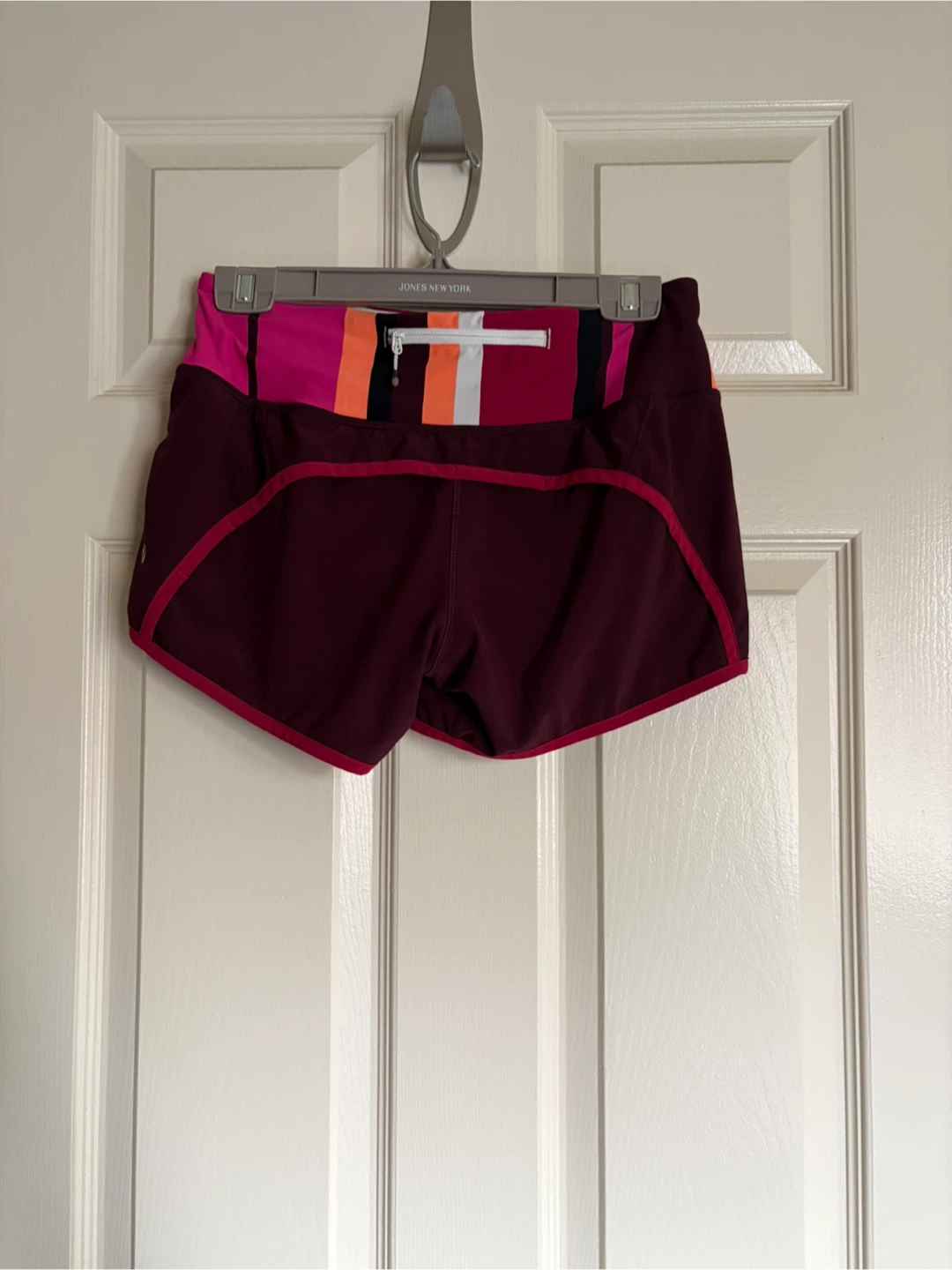 Lululemon Run Times Shorts - Sz 4 - photo 2