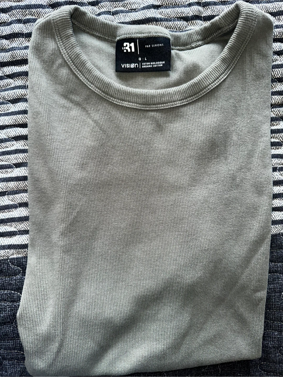 Men’s Shirts Size L - photo 2