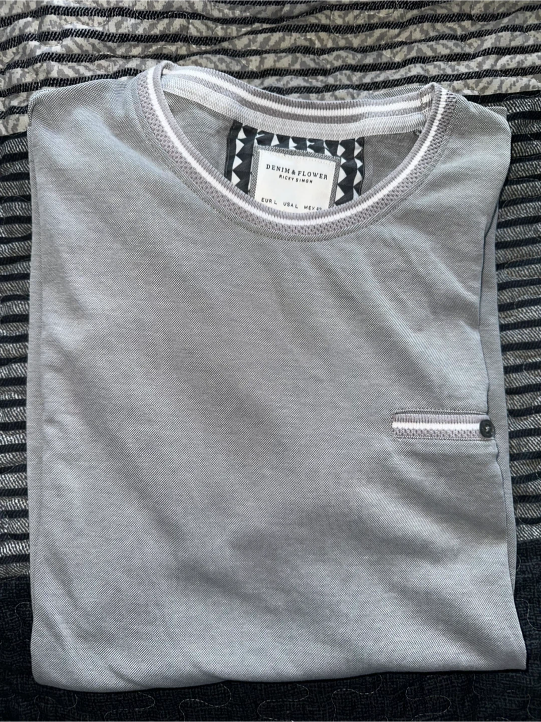 Men’s Shirts Size L - photo 3