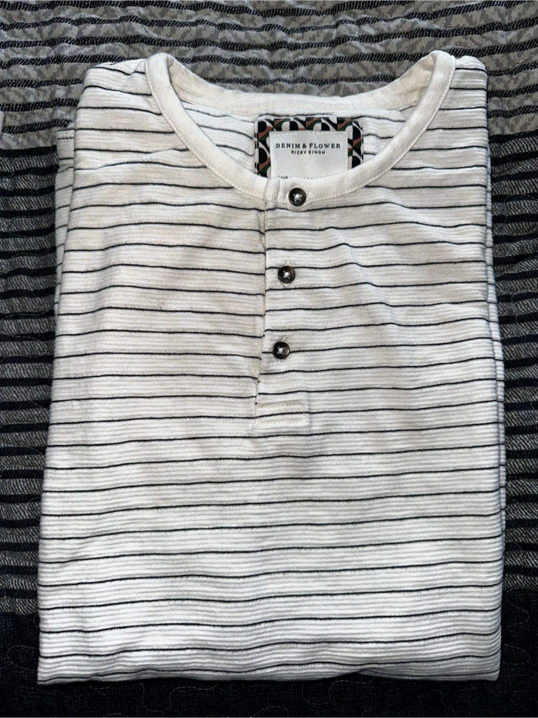 Men’s Shirts Size L - photo 5
