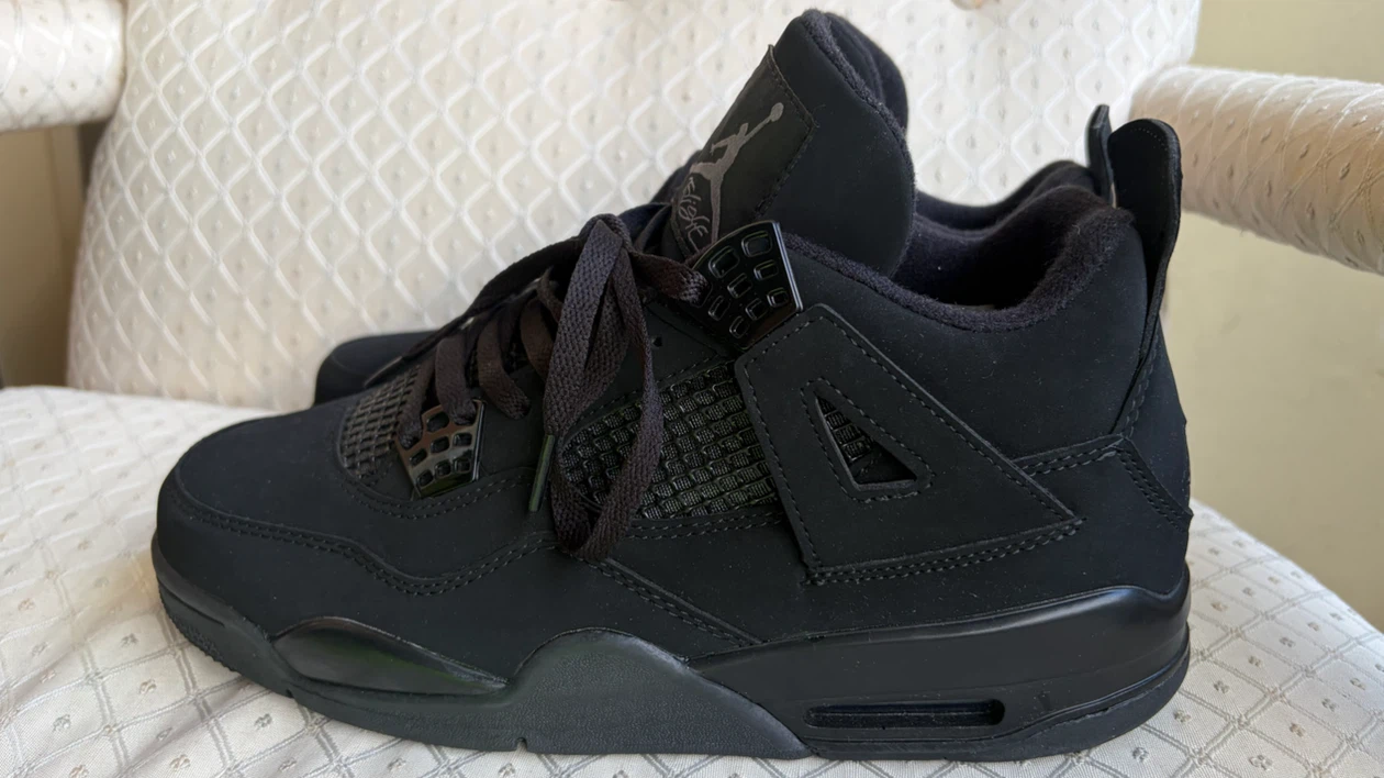 Jordan 4 Black Cat Sneakers Size 10 - photo 3