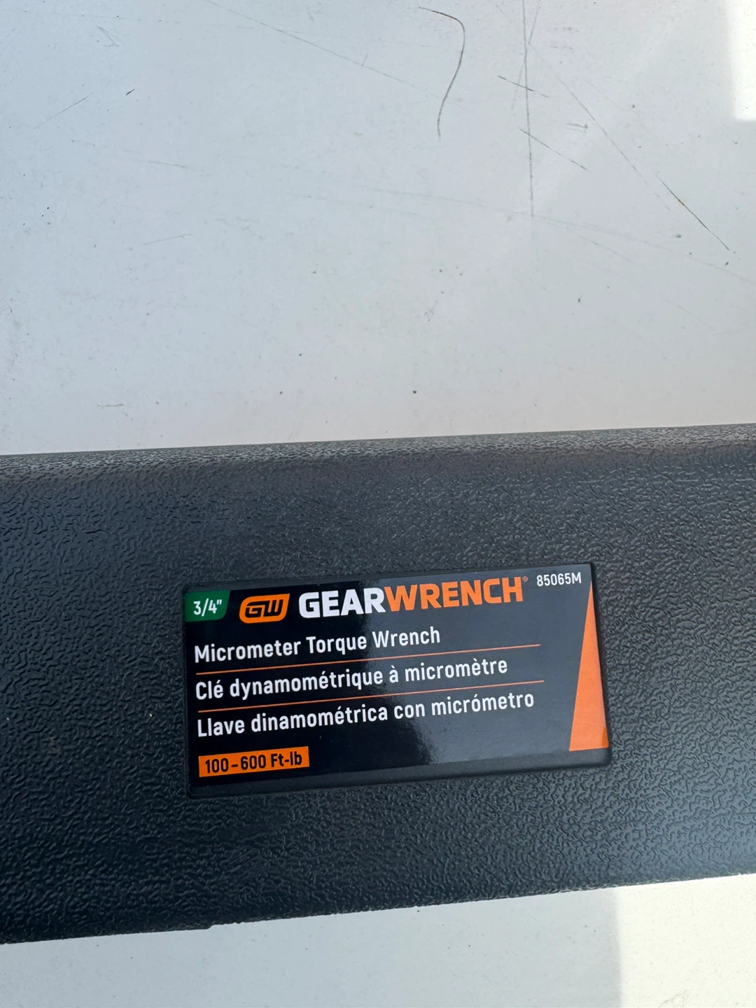 GEARWRENCH 3/4" Micrometer Torque Wrench 100-600 ft-lb