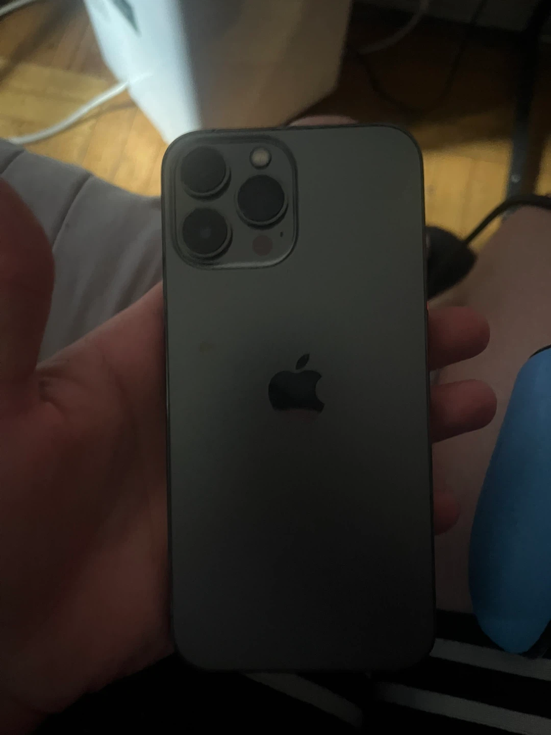 Apple iPhone 13 Pro Max - photo 2