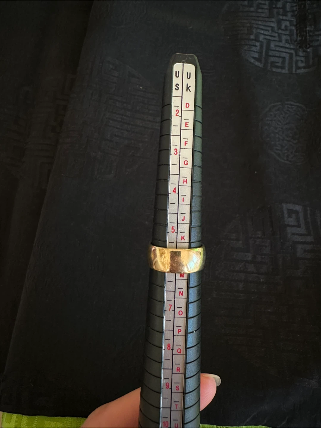 Gold Tone Band Ring with Accents - photo 3