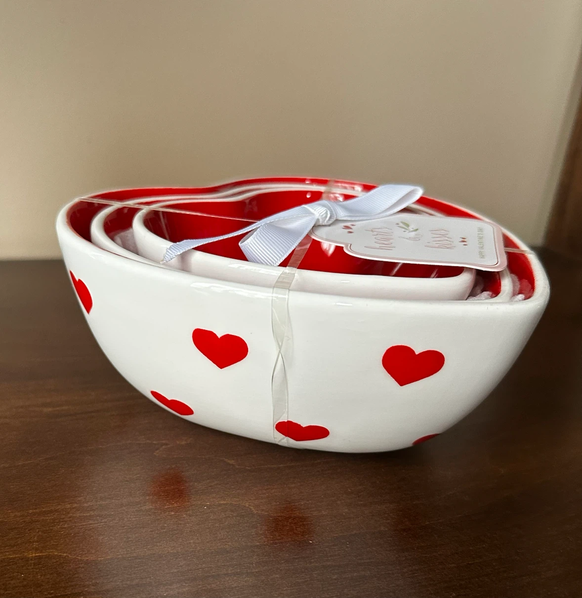 Terramoto Ceramic Heart Nesting Bowls - photo 2
