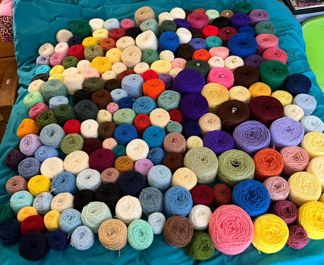 Massive Scrap Yarn Lot - photo 2