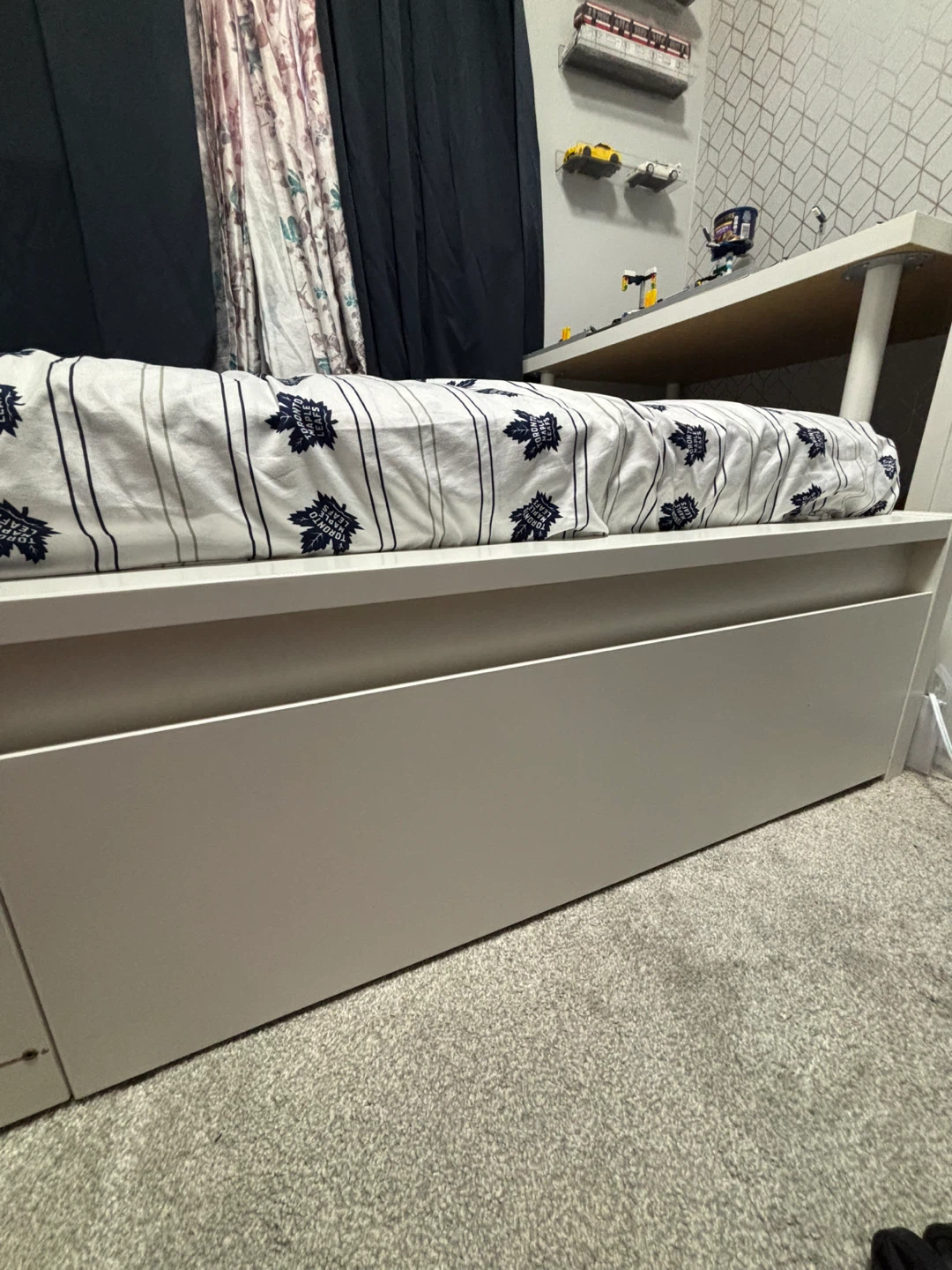 White Storage Bed Frame - photo 3