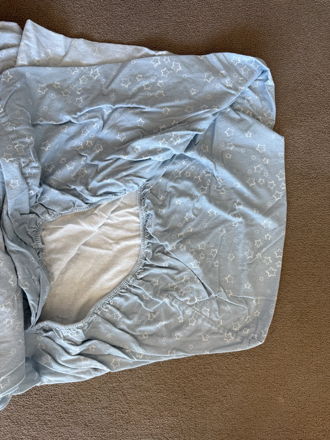 Hudson's Bay Cotton Fitted Sheet with Star Pattern