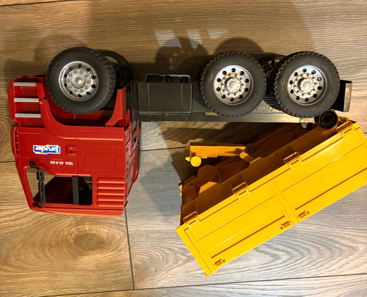 Bruder MAN TGA 41440 Dump Truck