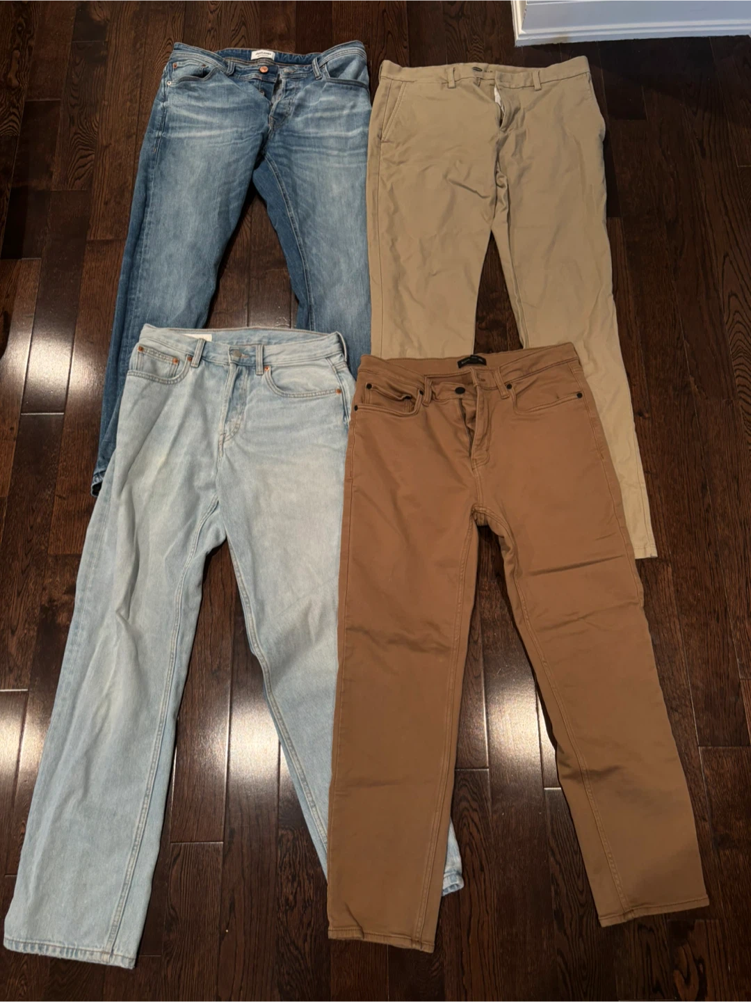 Mens Lot of 4 pairs of men's jeans