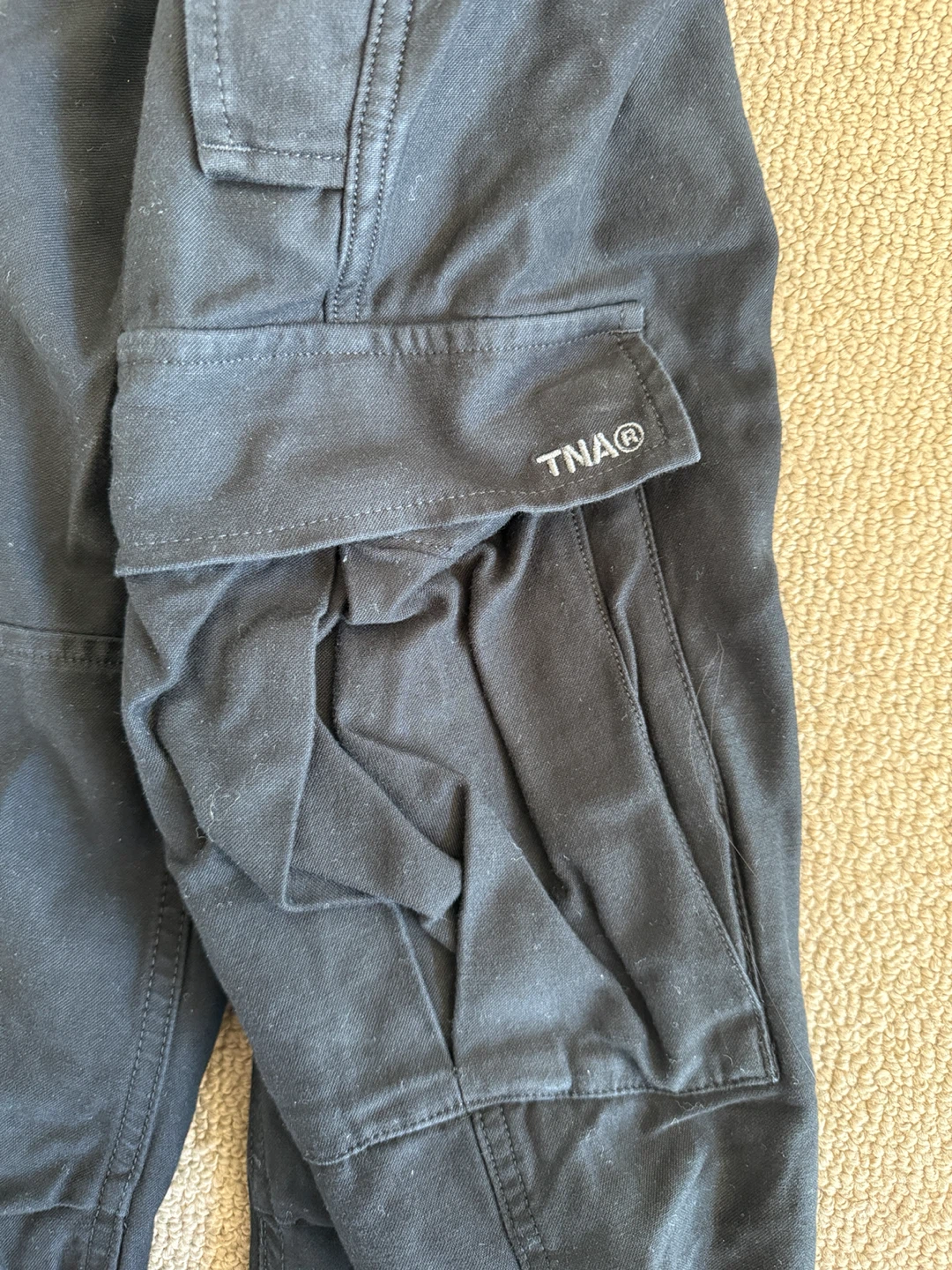 TNA Black Cargo Pants Size 2 - photo 4