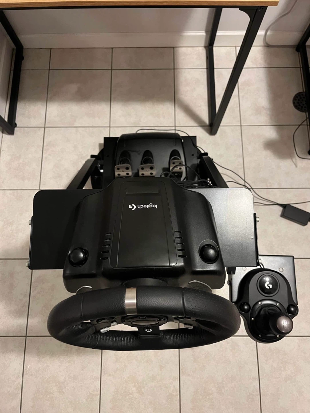 Logitech G920 Racing Wheel, Pedals, H-Shifter and Stand + Chair