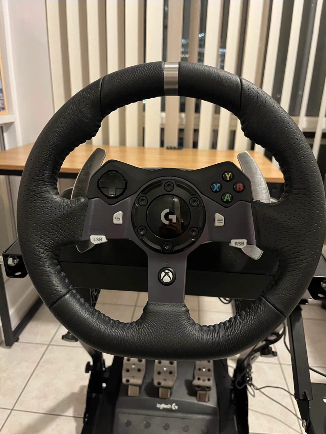 Logitech G920 Racing Wheel, Pedals, H-Shifter and Stand + Chair - photo 2