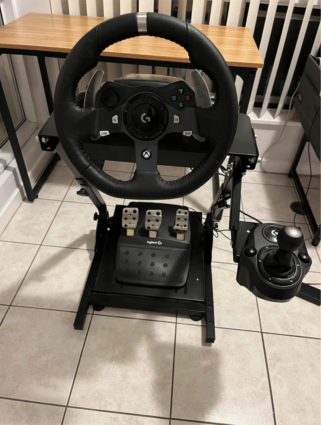 Logitech G920 Racing Wheel, Pedals, H-Shifter and Stand + Chair - photo 3