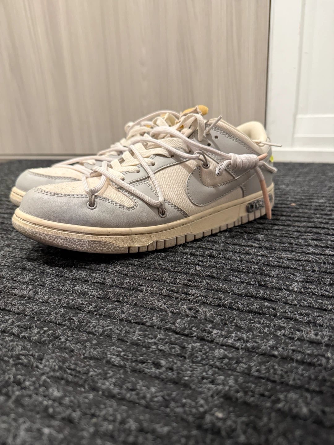 Nike Off-White Dunk Low Lot 2